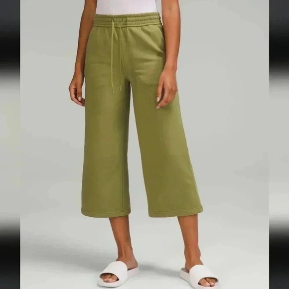 Lululemon Loungeful High-Rise Wide Leg Crop Bronze Green - Picture 3 of 8